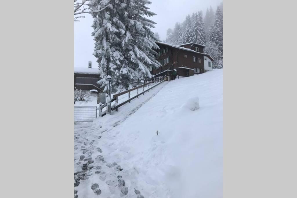 Chalet Sonnenheim Mit Atemberaubender Aussicht Adelboden Exterior photo